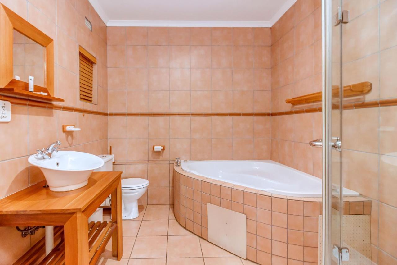 Dalberry Guest House Йоханнесбург Экстерьер фото